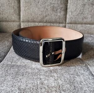 Gucci | Black Leather Belt Silver Tone Buckle Size 65/26